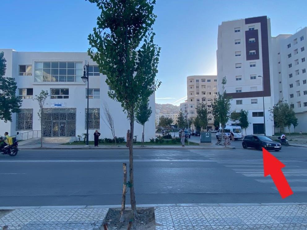 Appart Neuf Lumineux Climatise 1Ere Etage طنجة المظهر الخارجي الصورة