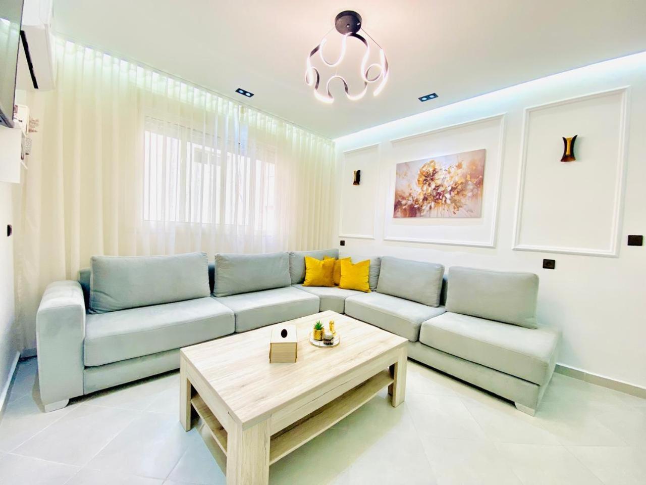 Appart Neuf Lumineux Climatise 1Ere Etage طنجة المظهر الخارجي الصورة